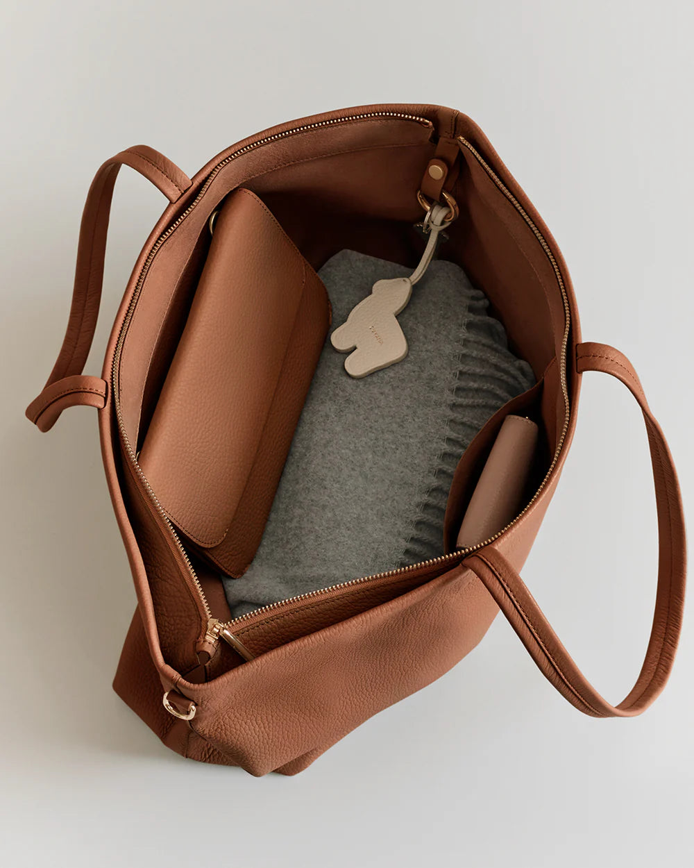 Cuyana Classic Easy Zipper Tote