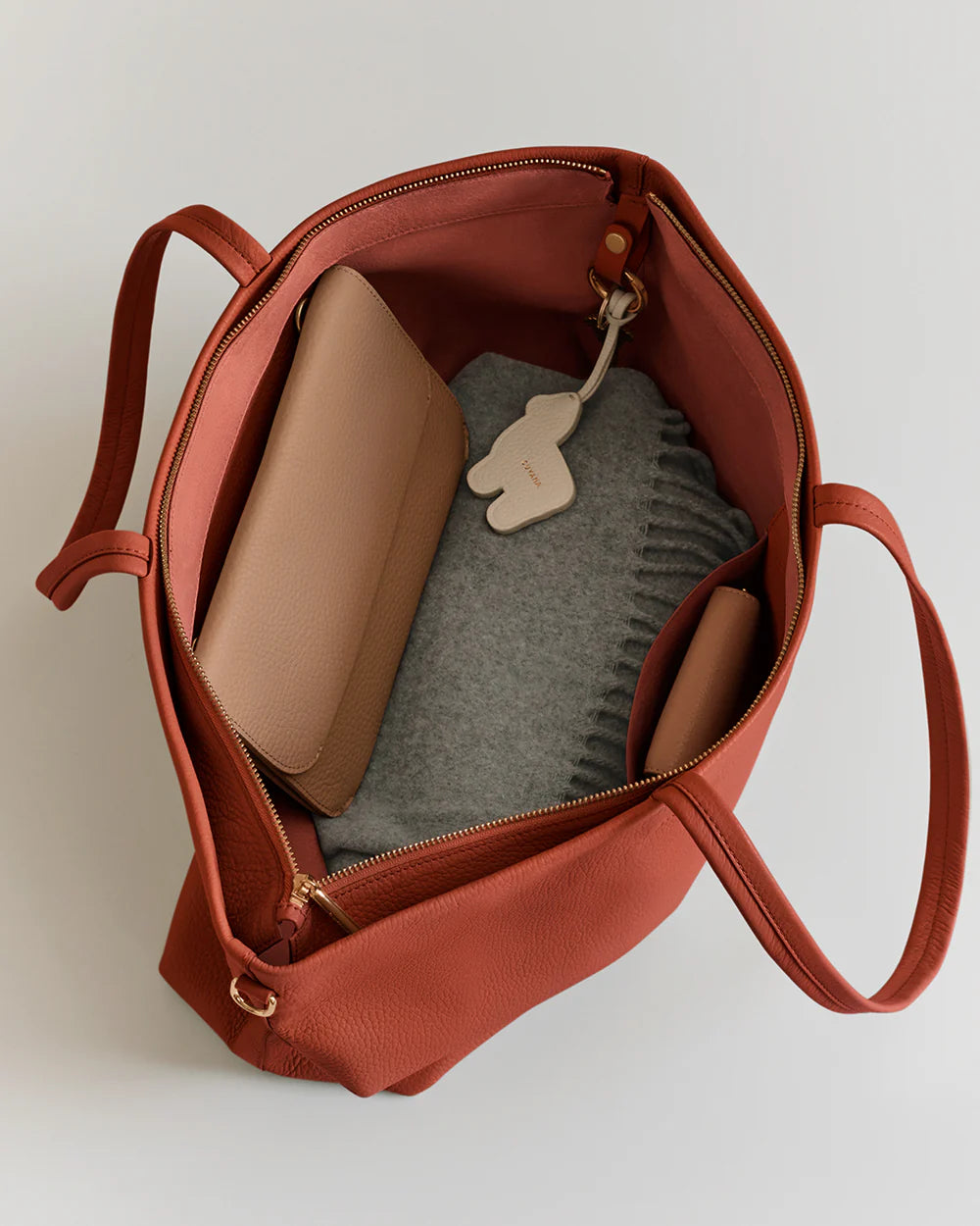 Cuyana Classic Easy Zipper Tote