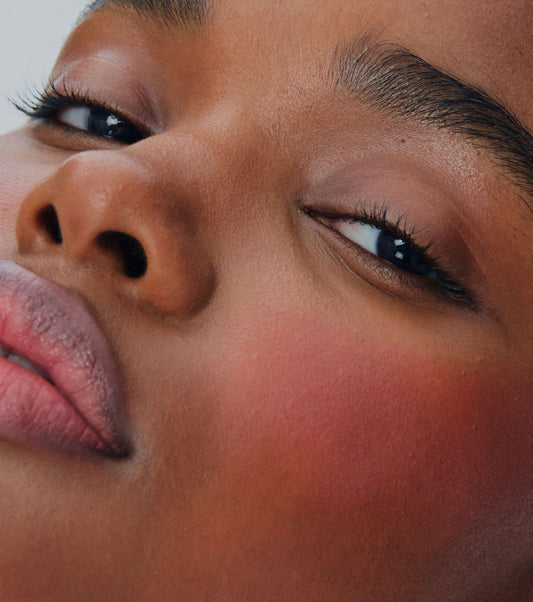 rhode pocket blush freckle -  neutral peach